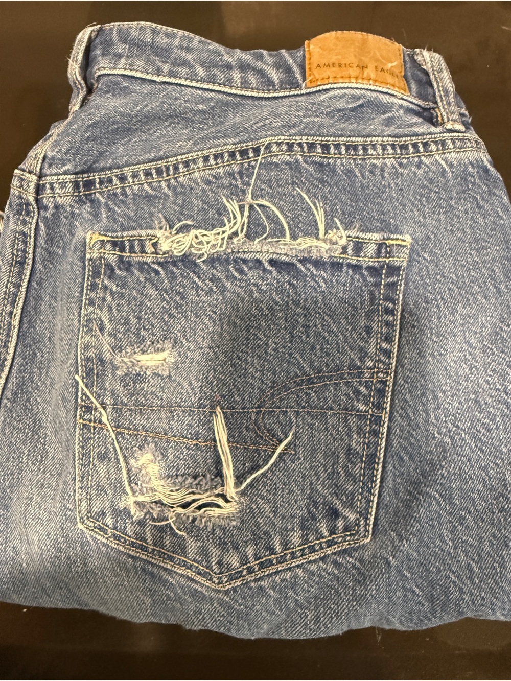 American Eagle Mom Jeans Size 6 Regular | Distressed Ripped Light Wash Denim | - Picture 13 of 13